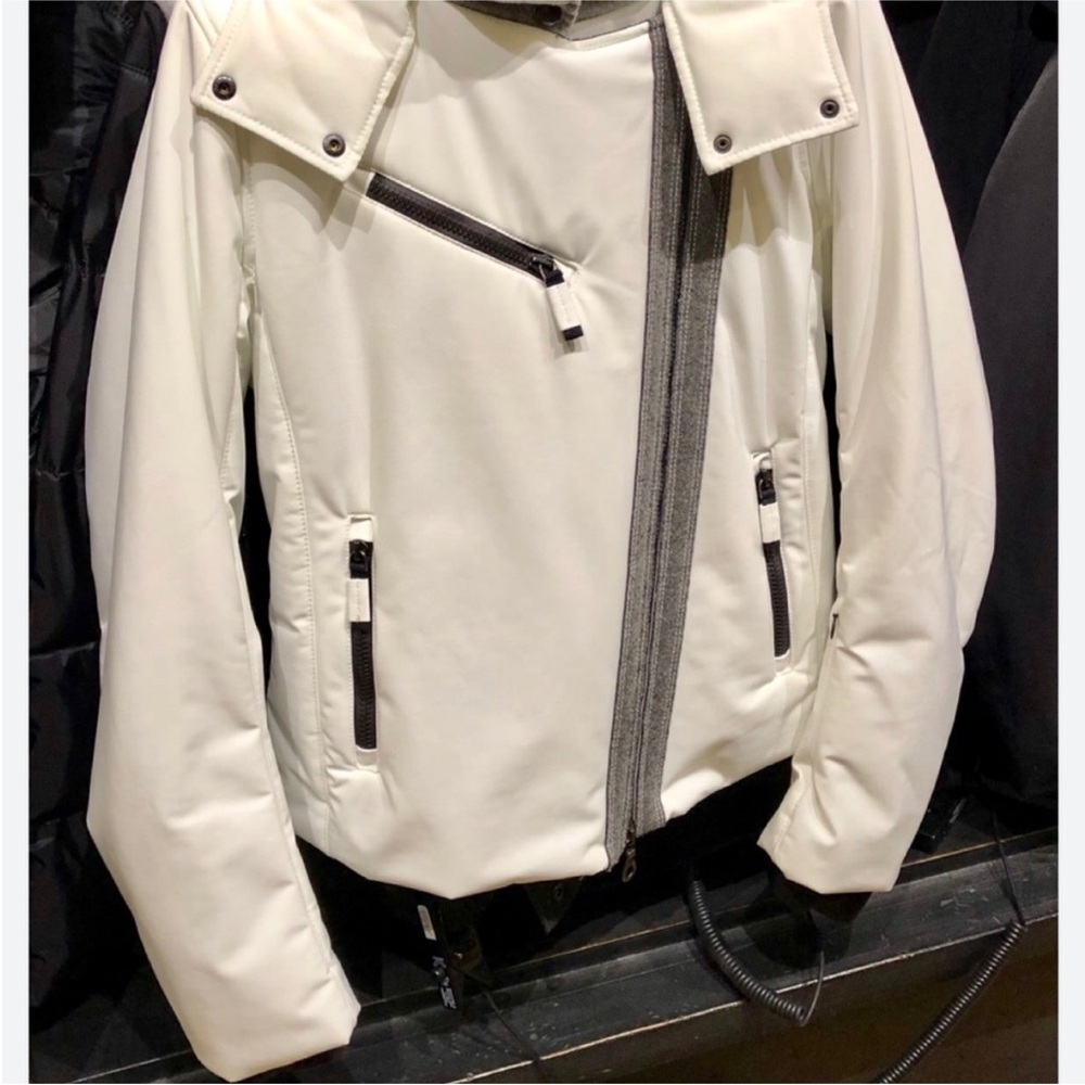 NWT stunning white ski jacket never worn very chic - Picture 2 of 15